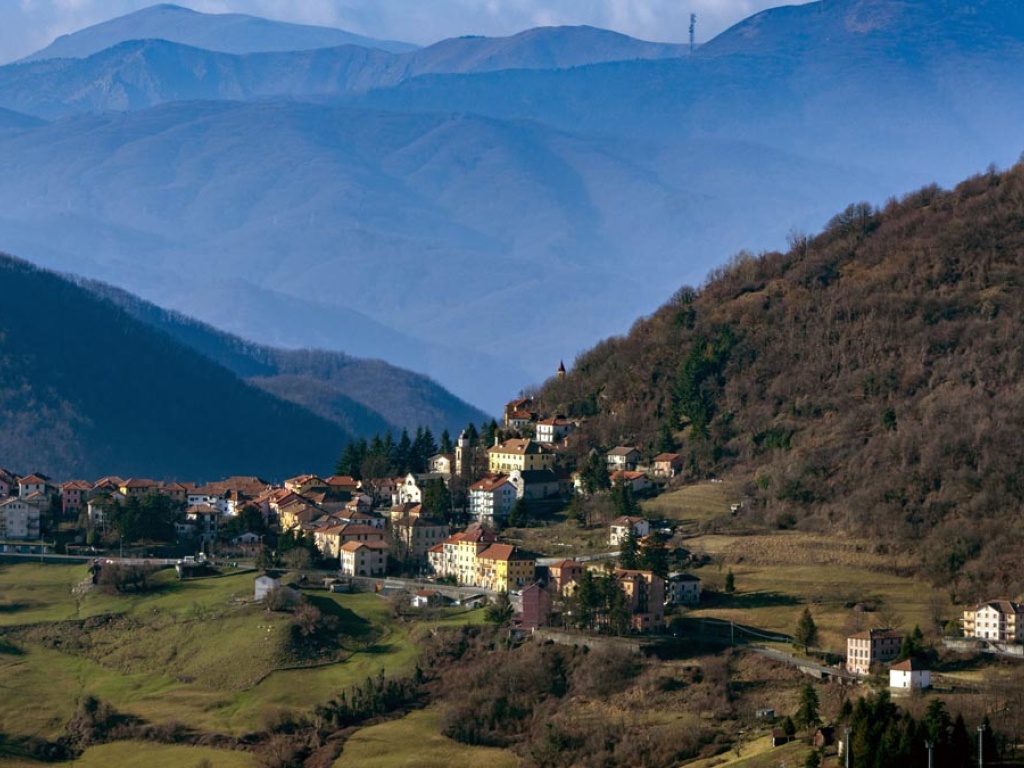 Crocefieschi Village In Liguria Things To Do Italia It