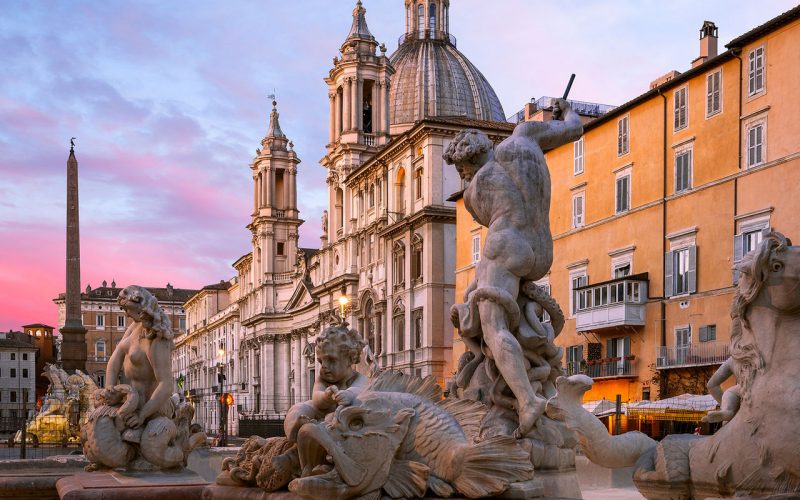 Piazza Navona con la fontana del Nettuno e la chiesa di S. Agnese in Agone