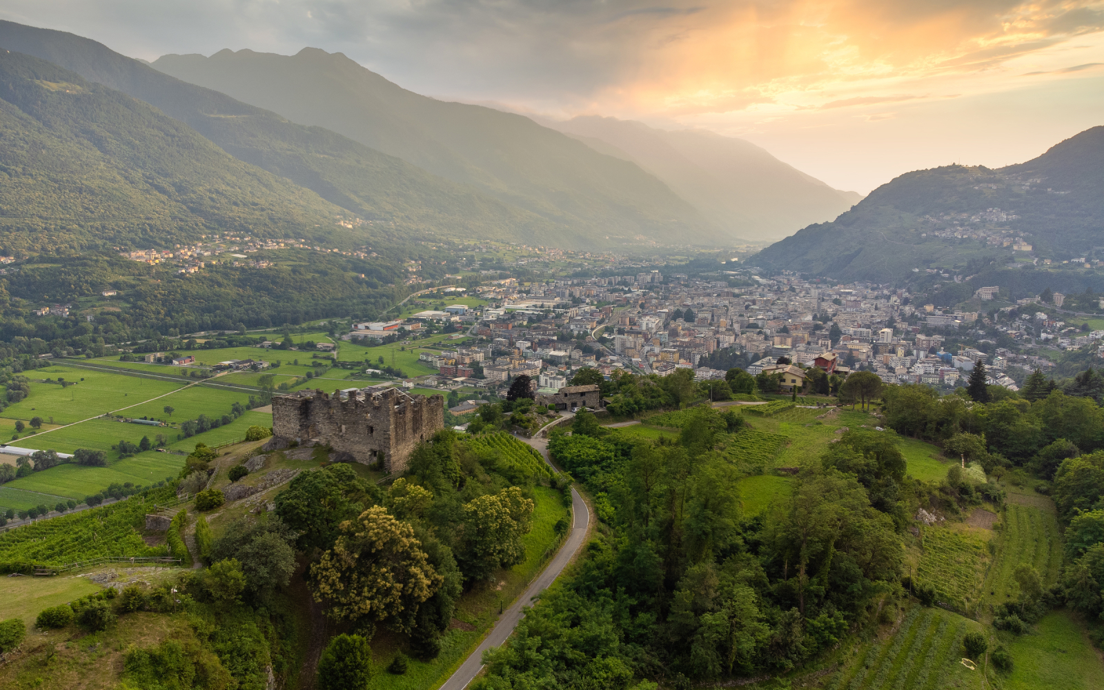 Itinerario in Valtellina: tra paesaggi e arte - Italia.it