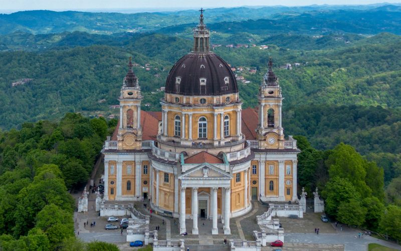 La basilica di Superga e il paesaggio attorno.